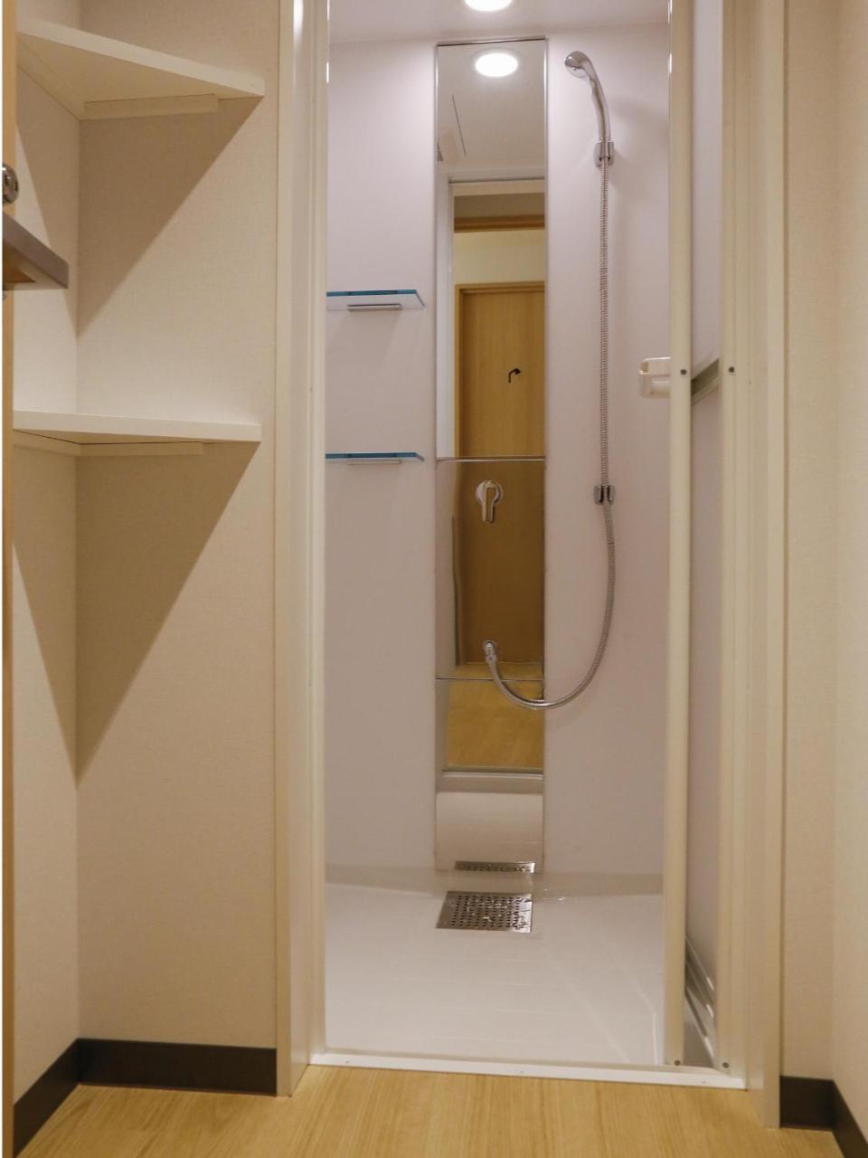 White Hostel Shinsaibashi Osaka Ngoại thất bức ảnh